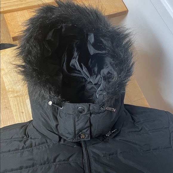 Old Navy long black puffer winter coat with hood women’s size XXL - Picture 13 of 13